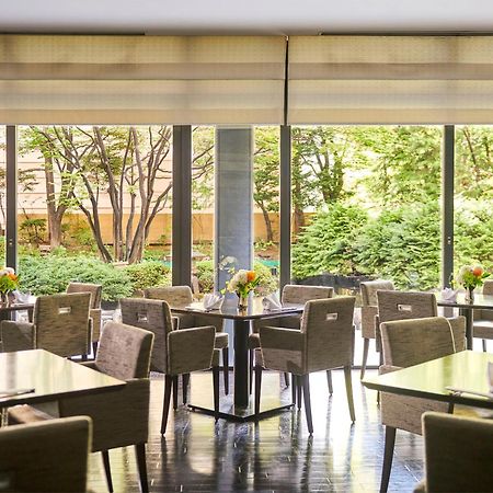 Sapporo Grand Hotel Exterior photo Restaurant