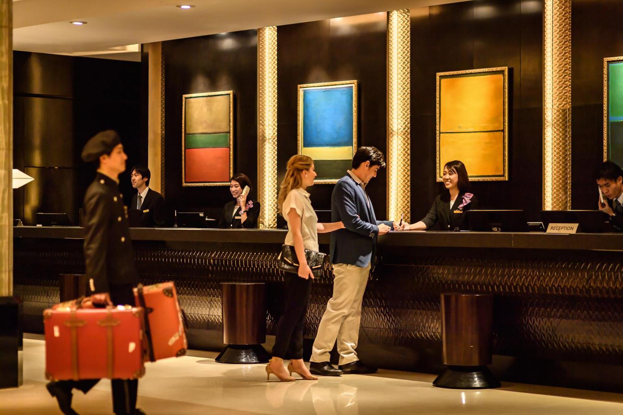 Sapporo Grand Hotel Exterior photo